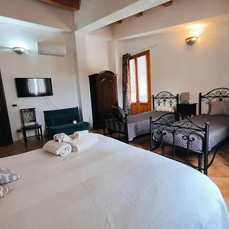 Opera House Nocleg ze śniadaniem