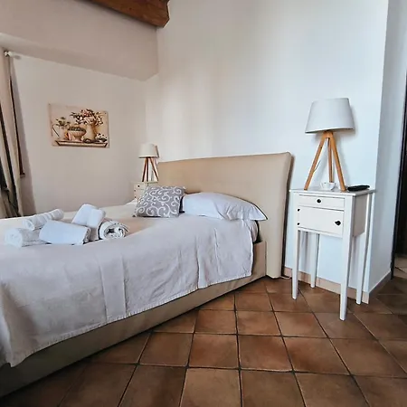 Nocleg ze śniadaniem Opera House 3*