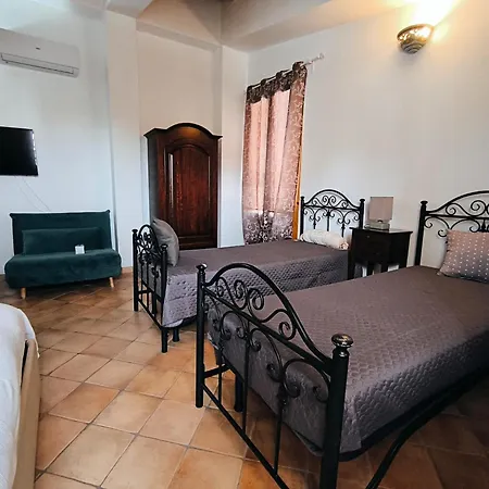 Nocleg ze śniadaniem Opera House Avola