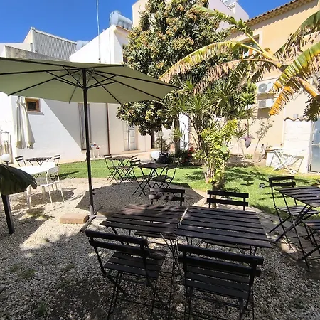 Opera House 3* Avola